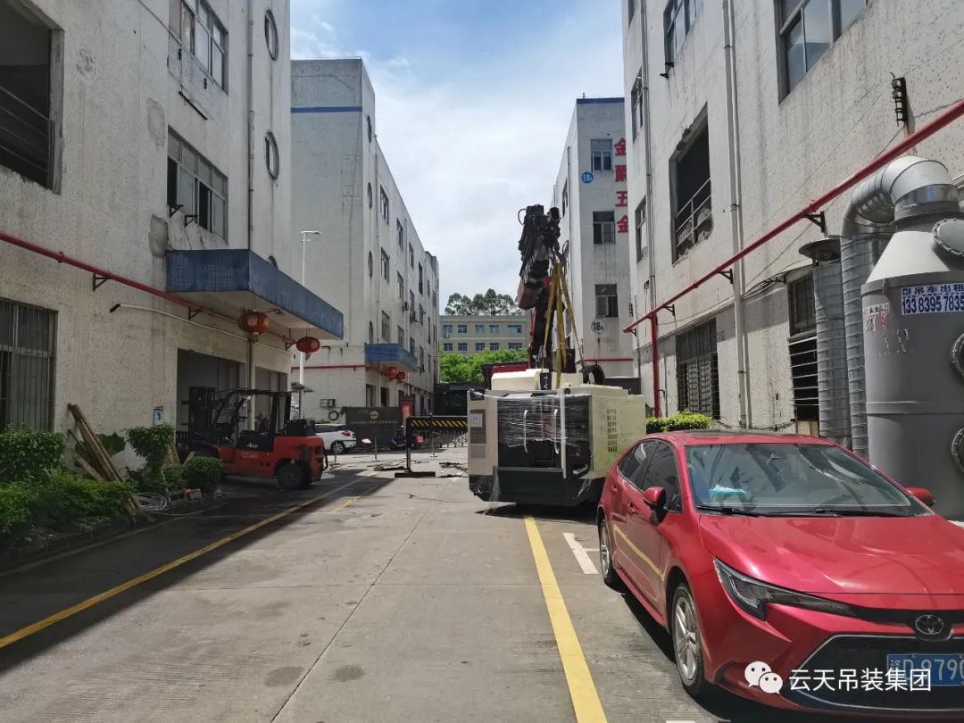 机械设备搬运装车施工作业案例03.1.jpg